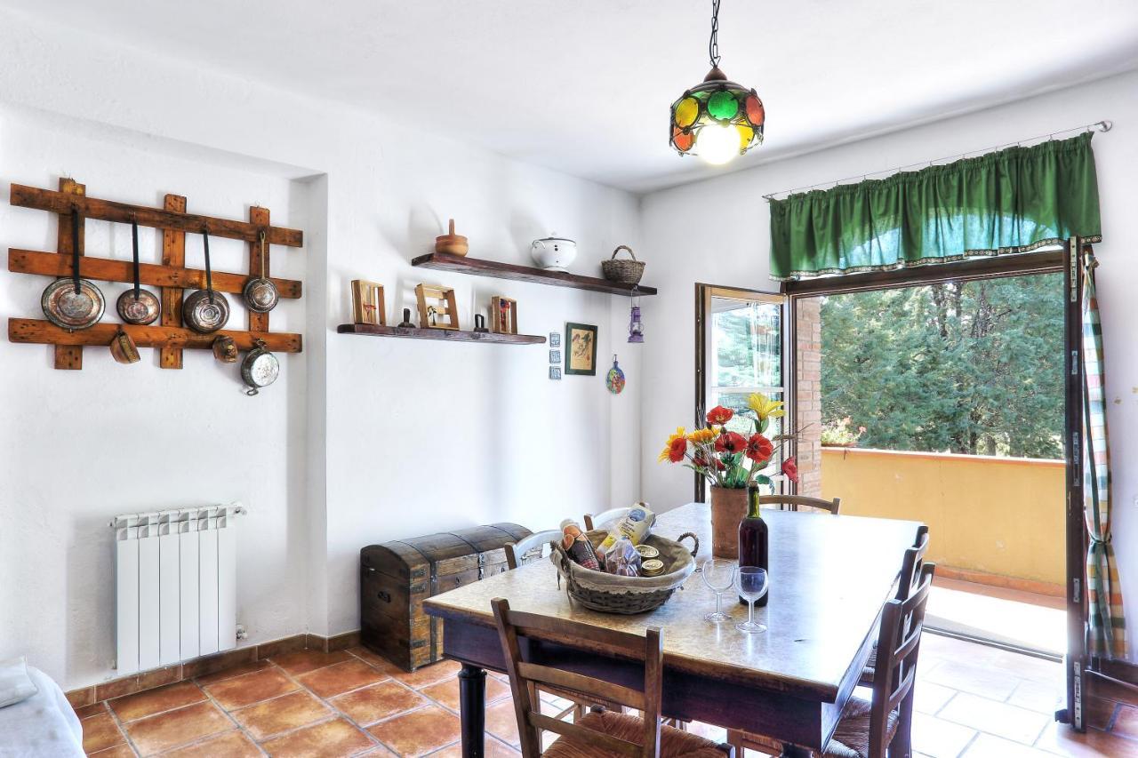 Appartamento Uva - Agriturismo Le Selvole Pomarance Buitenkant foto