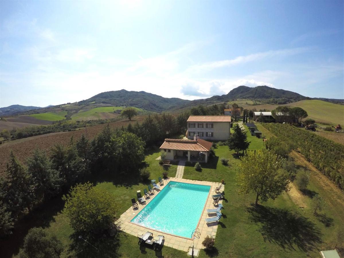 Appartamento Uva - Agriturismo Le Selvole Pomarance Buitenkant foto