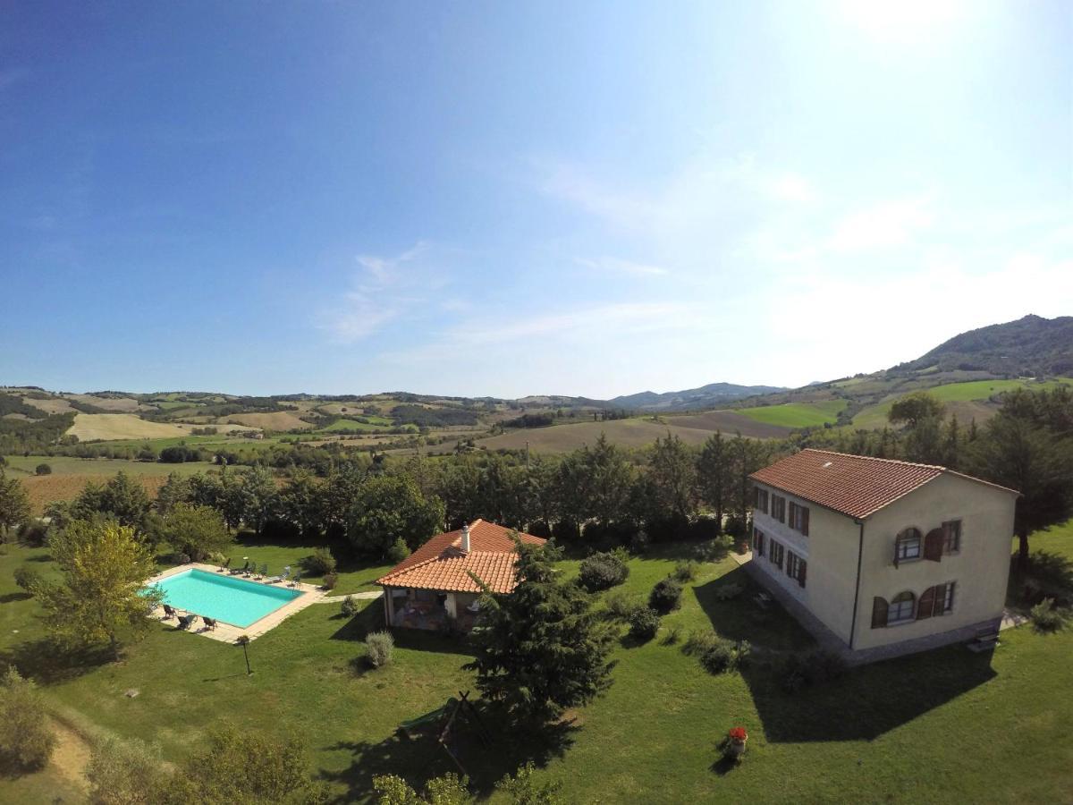 Appartamento Uva - Agriturismo Le Selvole Pomarance Buitenkant foto