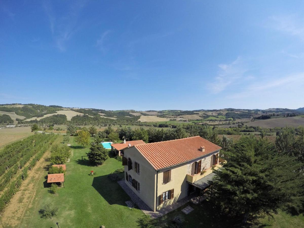 Appartamento Uva - Agriturismo Le Selvole Pomarance Buitenkant foto