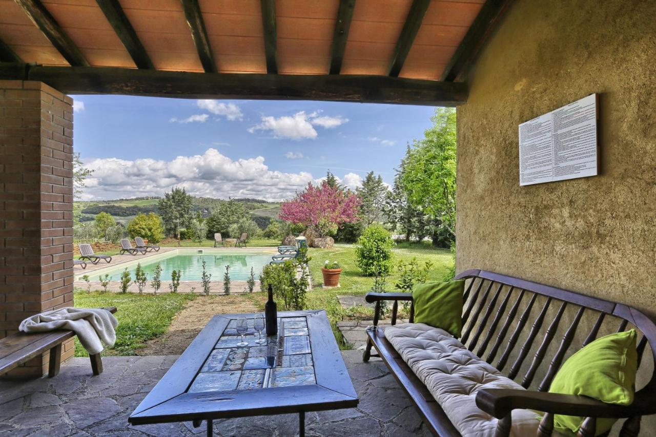 Appartamento Uva - Agriturismo Le Selvole Pomarance Buitenkant foto