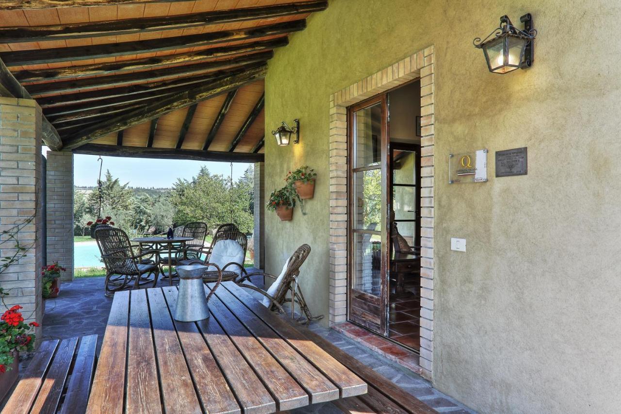Appartamento Uva - Agriturismo Le Selvole Pomarance Buitenkant foto